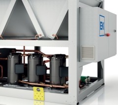 Чиллер с воздушным охлаждением Euroklimat EKCCM/BS 251-5-3 Чиллер с воздушным охлаждением Euroklimat EKCCM/BS 251-5-3