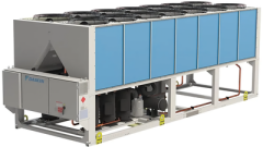 Чиллер с воздушным охлаждением Daikin EWYT135B-SRA1 Чиллер с воздушным охлаждением Daikin EWYT135B-SRA1